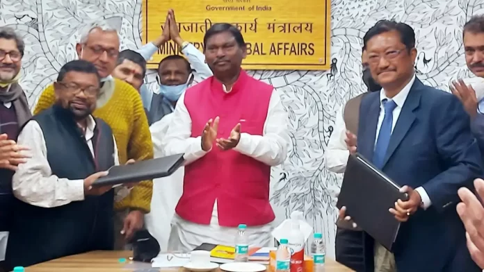 Tribal Affairs Minister Arjun Munda chaired the signing of MOU with Adim Janjati Sevak Sangh and NTRI in New Delhi
